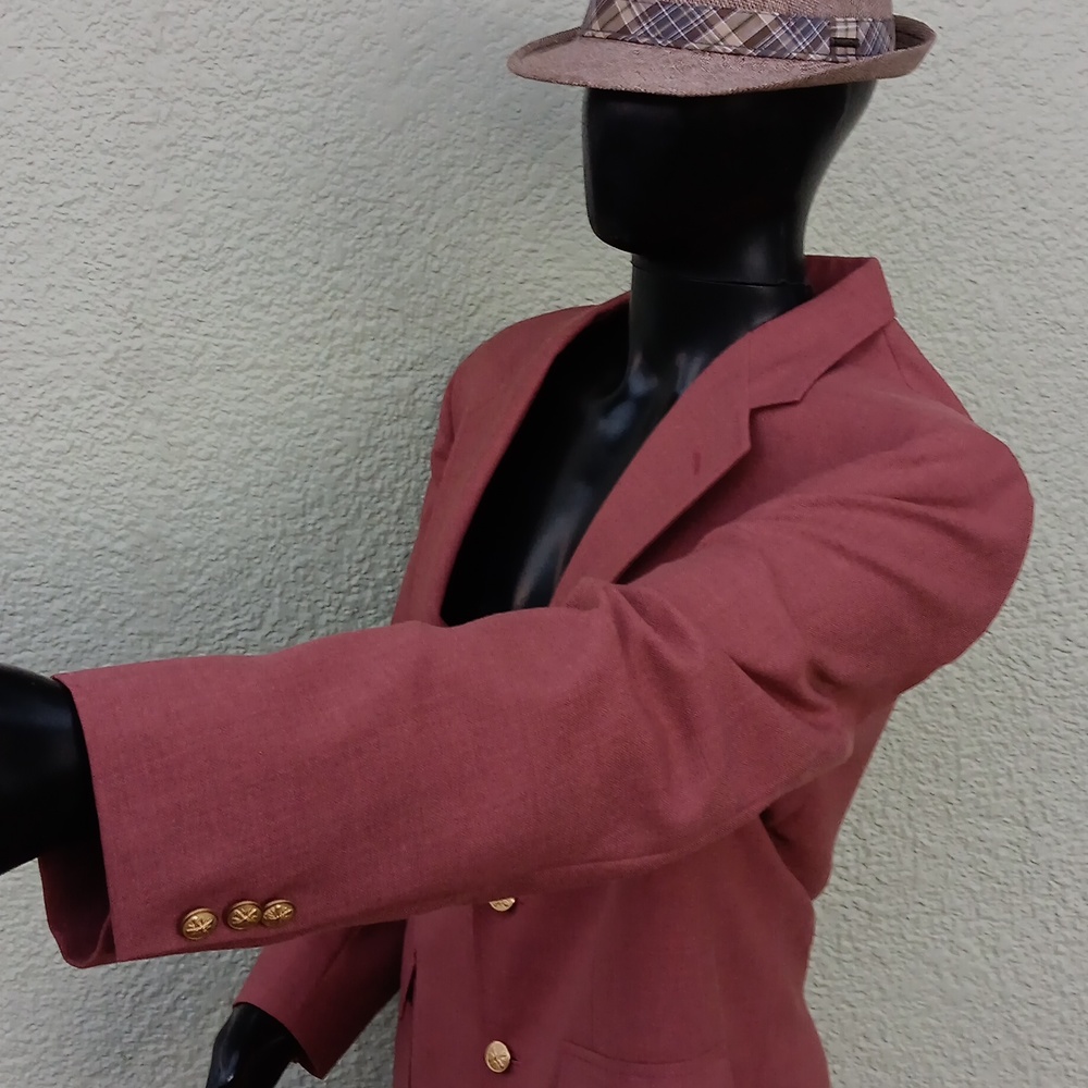 OAKMONT MEN'S VINTAGE BEAUTIFULLY DESIGNED GOLD BUTTON LUXURY BLAZER